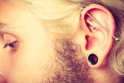 How To Deal With Rook Piercing Pain?